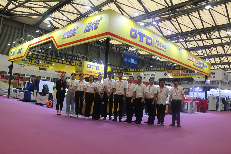 PA娱乐数控带您直击2020上海广告展展会现场